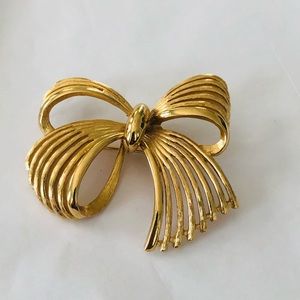 Vintage Brooch
